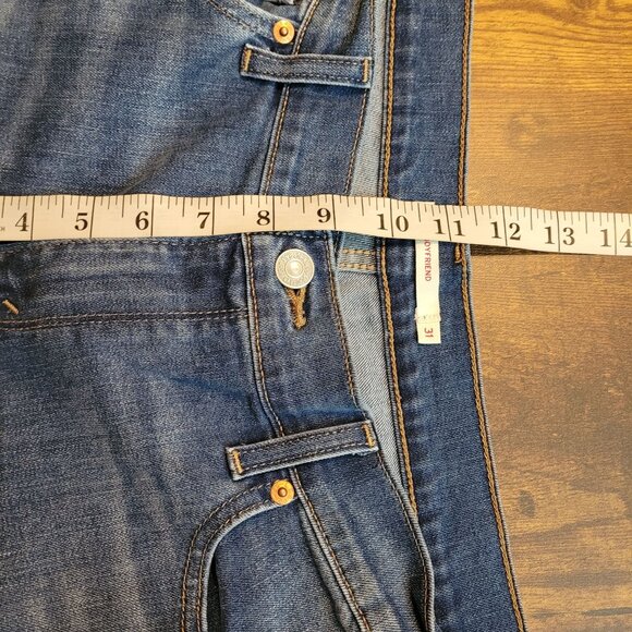 Levi's Jeans Size 31 Boyfriend Mid Rise Medium Light Wash Stretch Denim - Picture 9 of 12